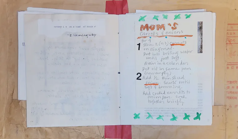 Handwritten family cookbook page for Mom's carrots and onions